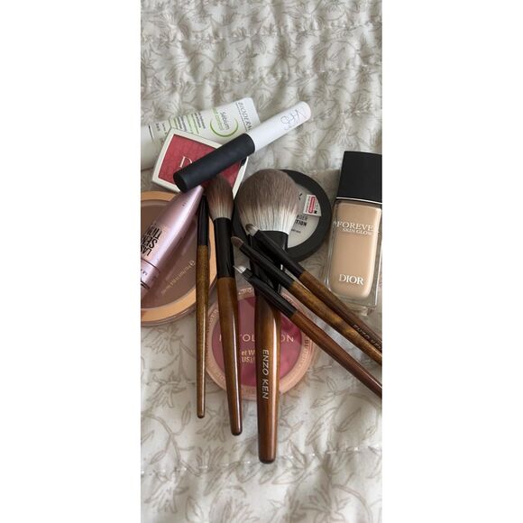 Enzo Walnut Natural Bristle Goat Hair Professional Makeup Brushes Set - Picture 4 of 4